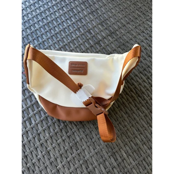 Loungefly Disney Pixar Up Mailbox Handprint Fanny Pack BoxLunch Exclusive NWT - Picture 2 of 4